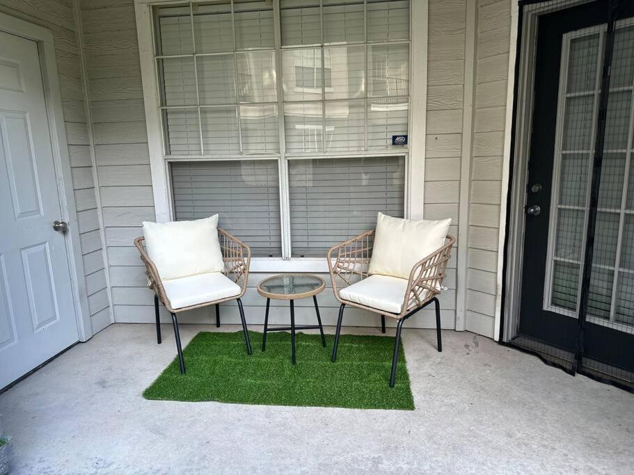 Devine Livings At Hermann Park Appartement Houston Buitenkant foto